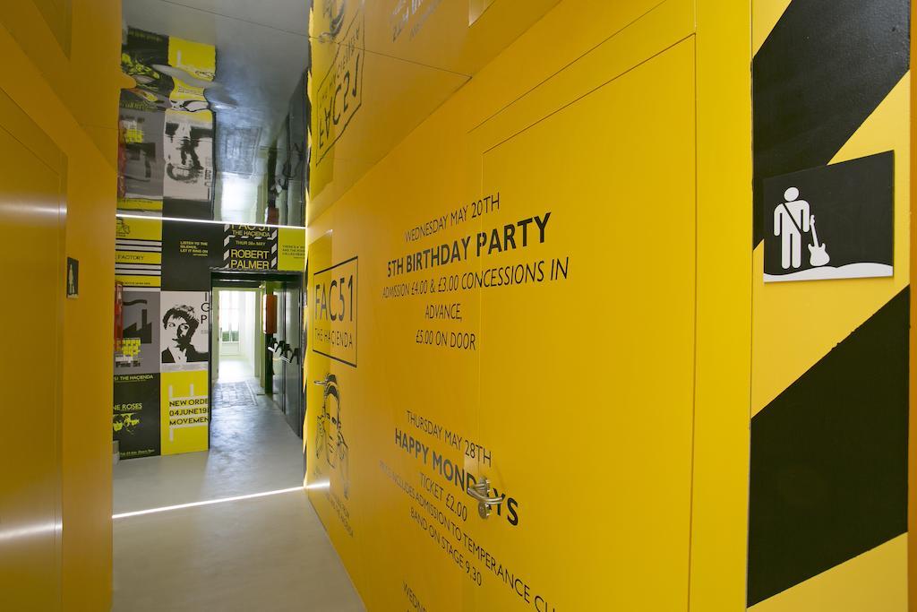 Sant Jordi Hostels Rock Palace Barcelona Exterior foto