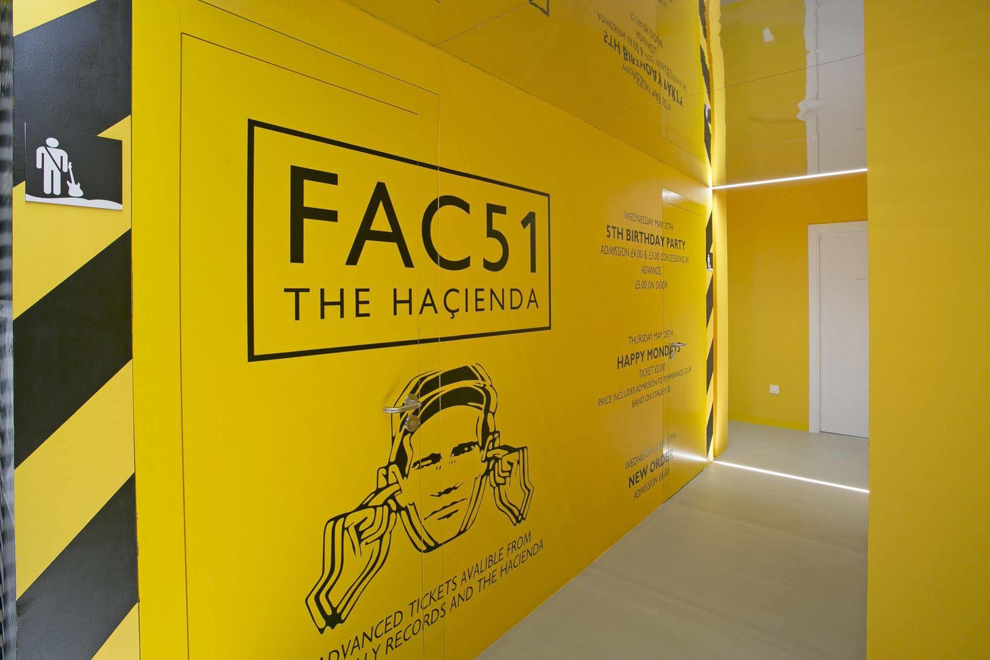 Sant Jordi Hostels Rock Palace Barcelona Exterior foto