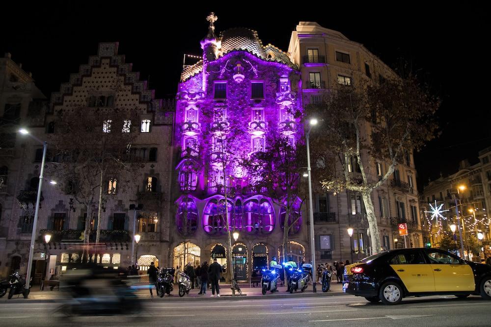Sant Jordi Hostels Rock Palace Barcelona Exterior foto